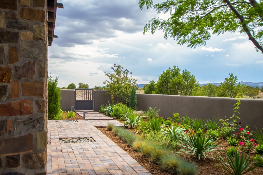 Creating Sustainable Landscapes in Santa Fe with Urbanna
