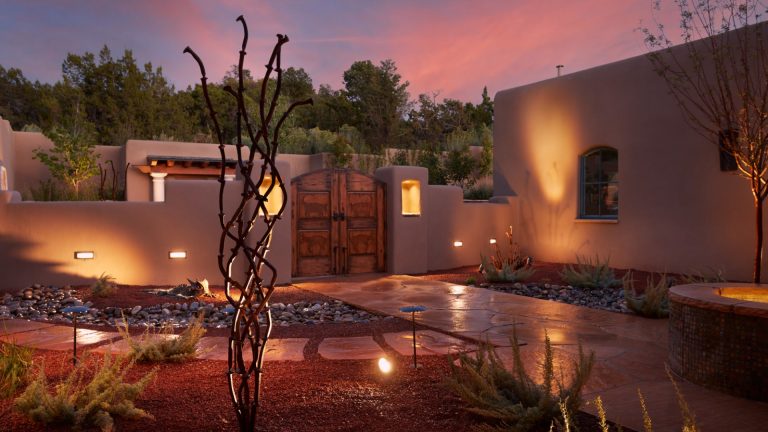 A beautifully lit house exterior​